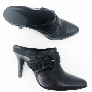 Gianni Bini Black Leather Mule Buckle Deta…